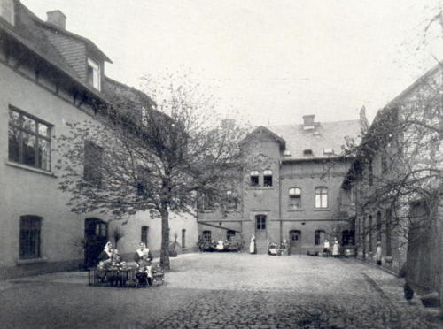 Die Anfänge in Marburg.